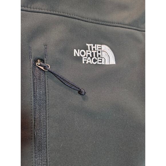 Black North Face jackets missing straps on sleeves but good condition LRG - Picture 9 of 15